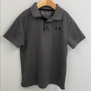 Under Armour Boys gray golf shirt size YSM